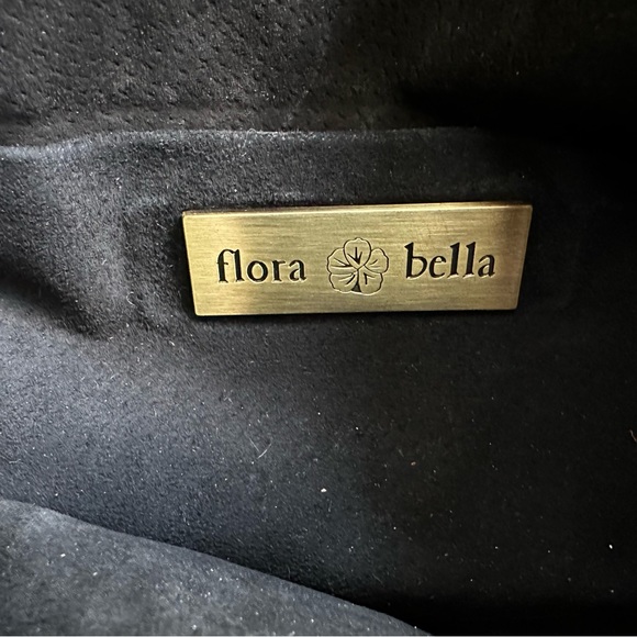 Flora Bella Raffia Clutch w/ tassel. Black. Large. Preloved geat condition. - Picture 2 of 6